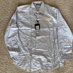 Button shirt with logo